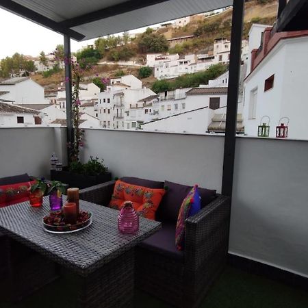 El Nido De La Galeria Appartement Setenil De Las Bodegas Buitenkant foto