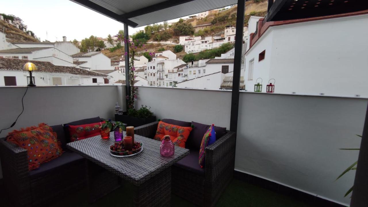 El Nido De La Galeria Appartement Setenil De Las Bodegas Buitenkant foto